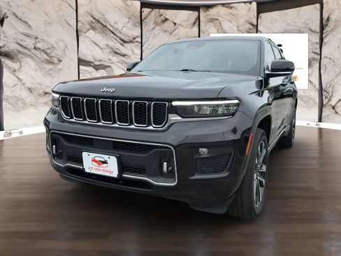 Used 2021 Jeep Grand Cherokee L Overland AWD/4WD image 2