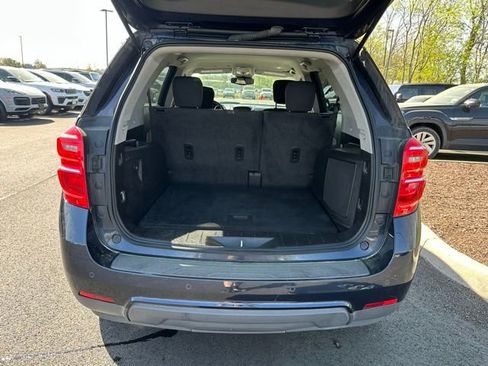 Used 2017 Chevrolet Equinox LT w/ Convenience Package image 16