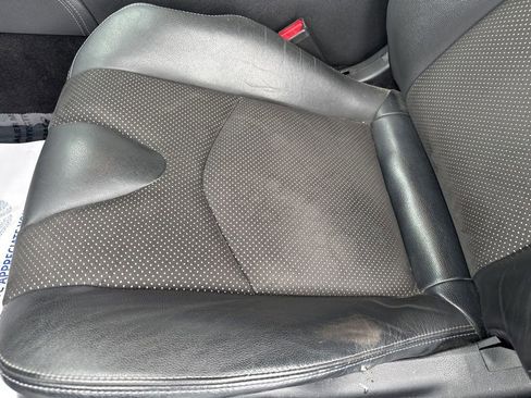 Used 2018 Nissan 370Z Touring RWD image 25