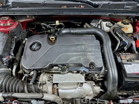 Used 2018 Chevrolet Malibu LT image 27