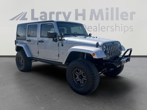 Used 2014 Jeep Wrangler Freedom Edition image 7