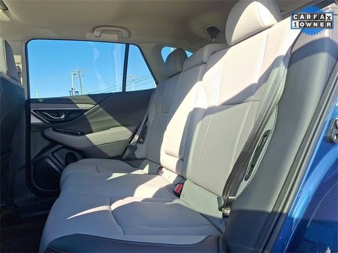 Used 2022 Subaru Outback Limited XT image 10