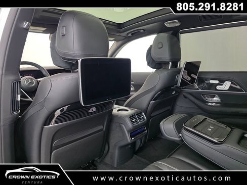Used 2026 Mercedes-Benz Maybach GLS 600 4MATIC image 30