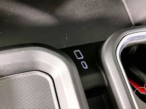 Used 2024 GMC Sierra 2500 Denali w/ Denali Reserve Package image 16