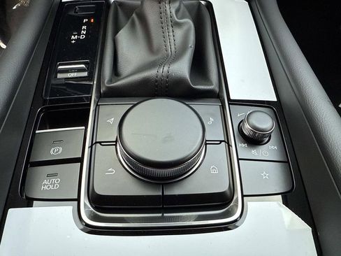 New 2026 MAZDA MAZDA3 Carbon image 36