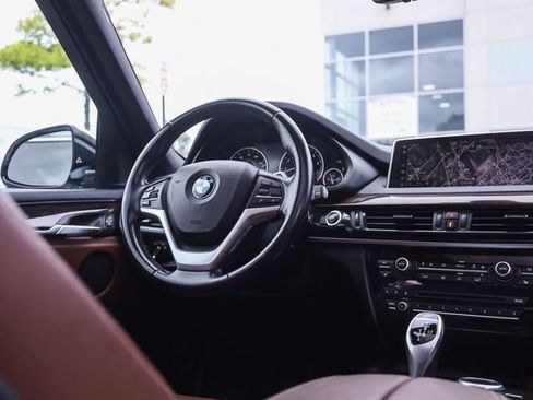 Used 2018 BMW X5 xDrive35i AWD/4WD image 21