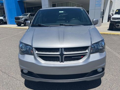 Used 2018 Dodge Grand Caravan GT FWD image 2