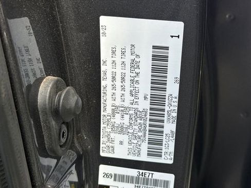 Used 2024 Toyota Sequoia Capstone image 29