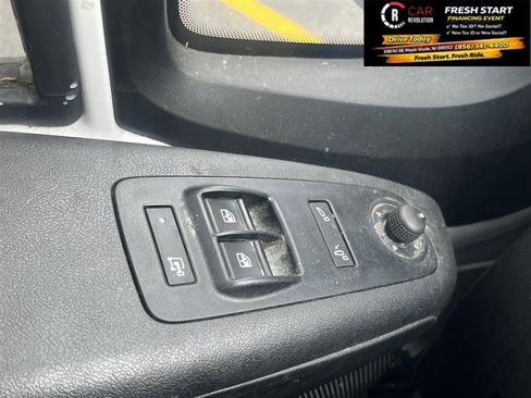 Used 2025 RAM ProMaster 3500 w/ Convenience Group image 20