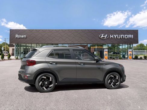 New 2026 Hyundai Venue SEL FWD image 7