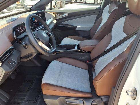 Certified 2023 Volkswagen ID.4 Pro image 16