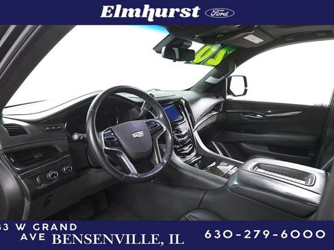 Used 2020 Cadillac Escalade Platinum w/ Escalade Sport Edition image 13