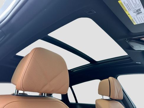 New 2026 BMW X6 M60i AWD/4WD image 17