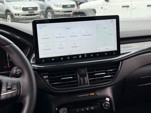 Used 2024 Ford Escape ST-Line Select w/ Tech Pack #1 image 25