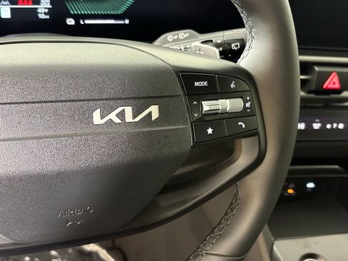 New 2026 Kia Sportage LX image 20