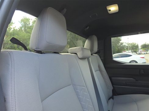 Certified 2025 Toyota Tacoma SR5 image 18