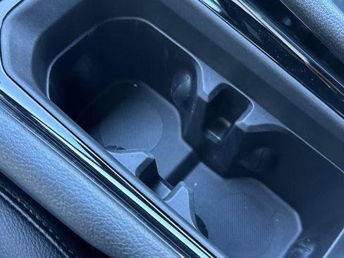 New 2026 Jeep Compass Latitude image 32