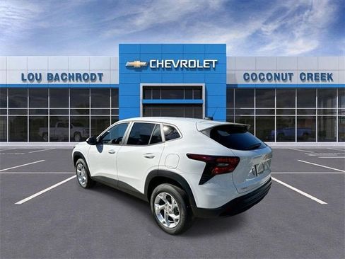 New 2026 Chevrolet Trax LS w/ LS Convenience Package image 6