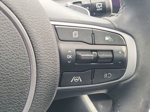 Used 2023 Kia Sportage X-Line AWD/4WD image 11