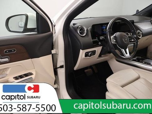 Used 2022 Mercedes-Benz GLA 250 4MATIC image 10