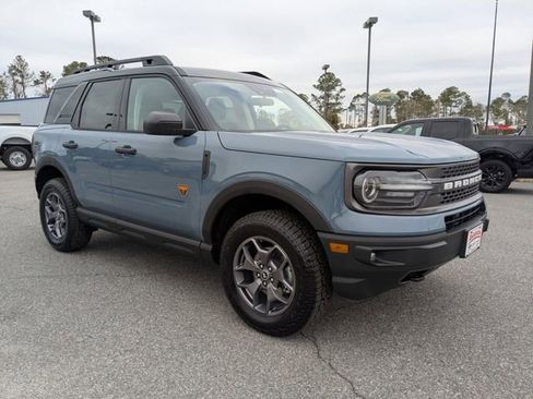 Used 2024 Ford Bronco Sport Badlands AWD/4WD image 2