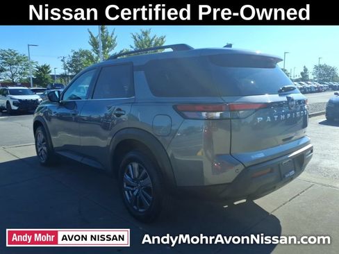 Certified 2025 Nissan Pathfinder SV AWD/4WD image 6