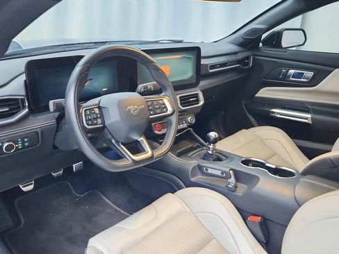 Used 2024 Ford Mustang GT Premium w/ GT Performance Package image 9