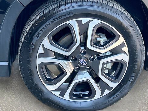 Used 2023 Subaru Ascent Limited AWD/4WD image 41