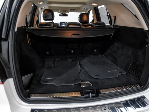 Used 2018 Mercedes-Benz GLE 43 AMG 4MATIC image 55