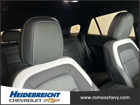Used 2024 Chevrolet Blazer EV LT AWD/4WD image 35