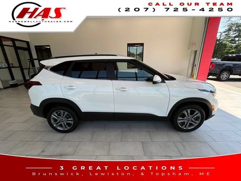 Used 2023 Kia Seltos S AWD/4WD image 7