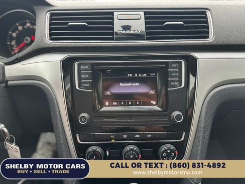 Used 2018 Volkswagen Passat 2.0T S w/ Driver Assistance Package FWD image 11
