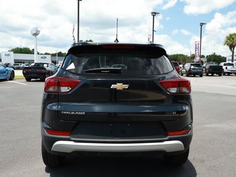 Used 2025 Chevrolet TrailBlazer LT FWD image 7