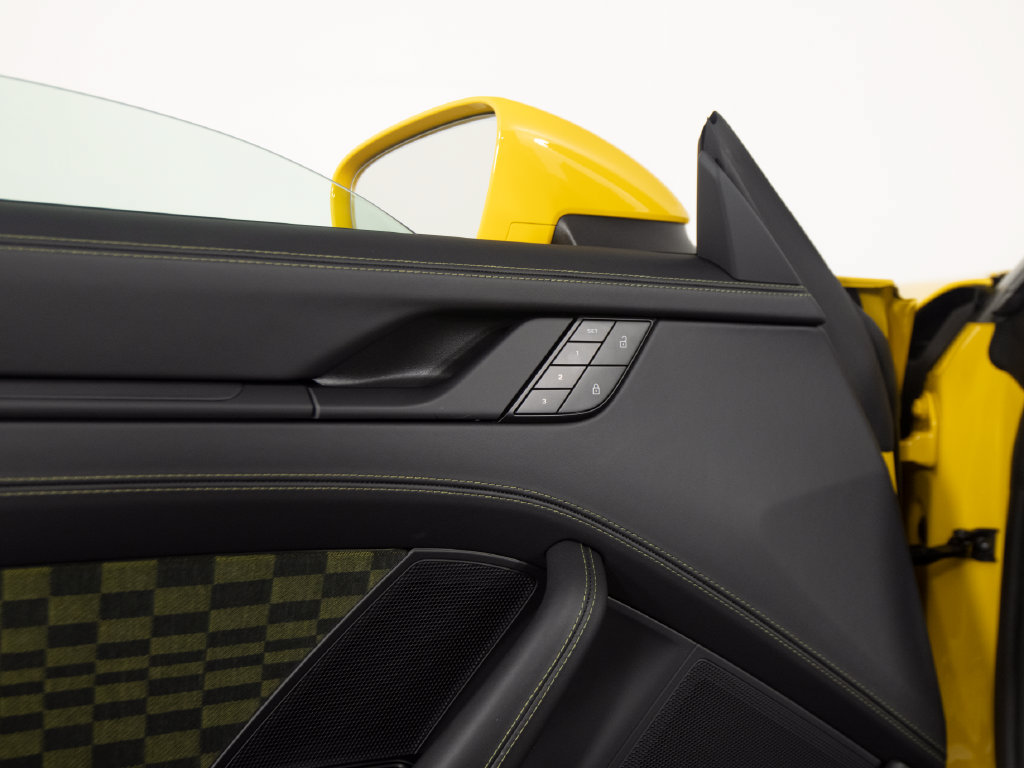 Certified 2026 Porsche 911 Carrera GTS RWD image 18