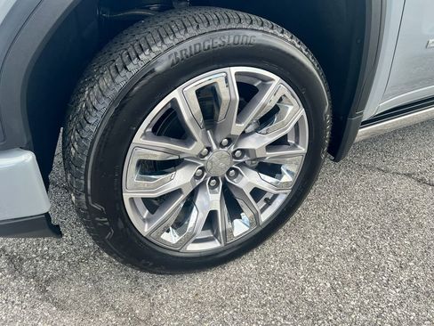 Used 2025 GMC Sierra 1500 Denali w/ Denali Reserve Package image 16