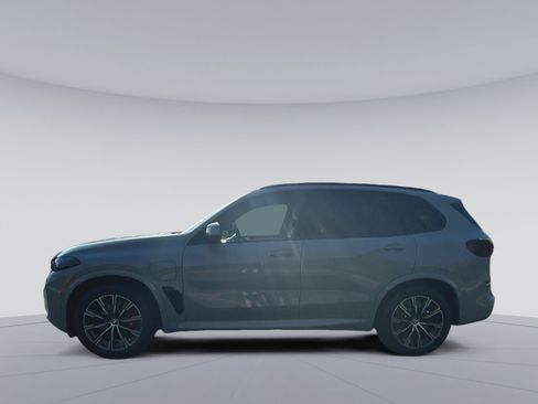 New 2026 BMW X5 xDrive50e w/ M Sport Package AWD/4WD image 8