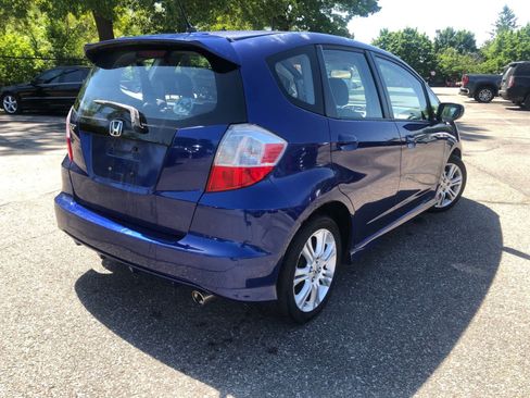 Used 2010 Honda Fit Sport image 3