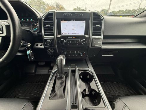 Used 2018 Ford F150 XLT w/ Equipment Group 302A Luxury AWD/4WD image 26