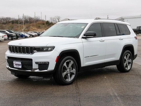 Used 2023 Jeep Grand Cherokee L Limited image 6