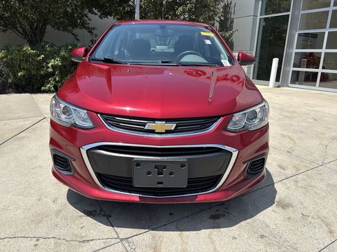 Used 2019 Chevrolet Sonic LT FWD image 5