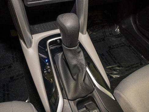 Certified 2022 Toyota Corolla Cross L image 14