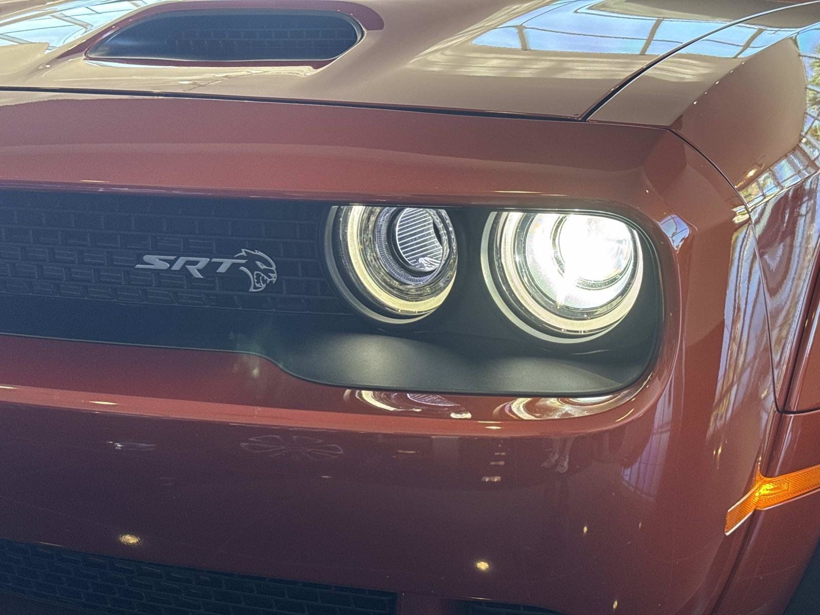 Used 2022 Dodge Challenger SRT Hellcat RWD image 9