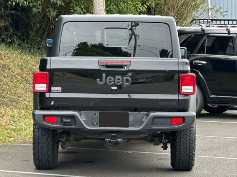 Used 2020 Jeep Gladiator Sport w/ Quick Order Package 24S image 4