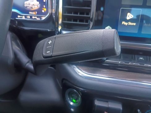 Used 2025 Chevrolet Silverado 1500 LT image 10