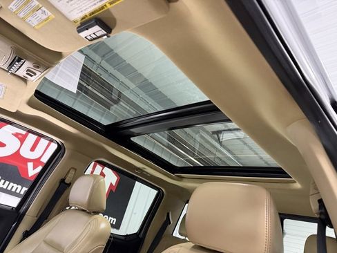 Used 2021 Ford F250 Lariat w/ Lariat Value Package image 17