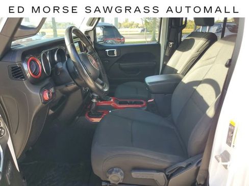 Used 2020 Jeep Wrangler Unlimited Sport image 15