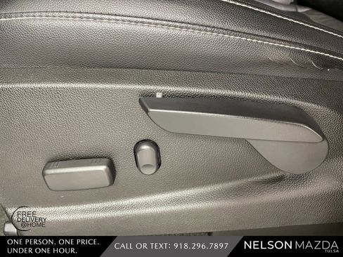 Used 2016 Chevrolet Colorado LT w/ Luxury Package, Chrome image 18