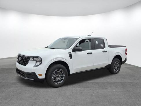 New 2026 Ford Maverick XLT w/ Equipment Group 301A image 4