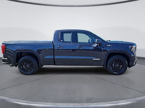 Used 2025 GMC Sierra 1500 Elevation image 2