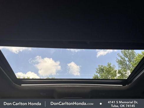 Used 2024 Toyota Highlander XSE FWD image 20